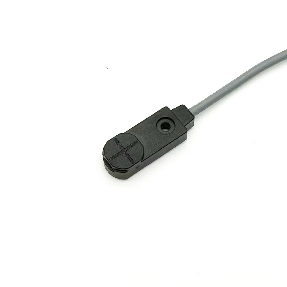 电感式接近传感器F12