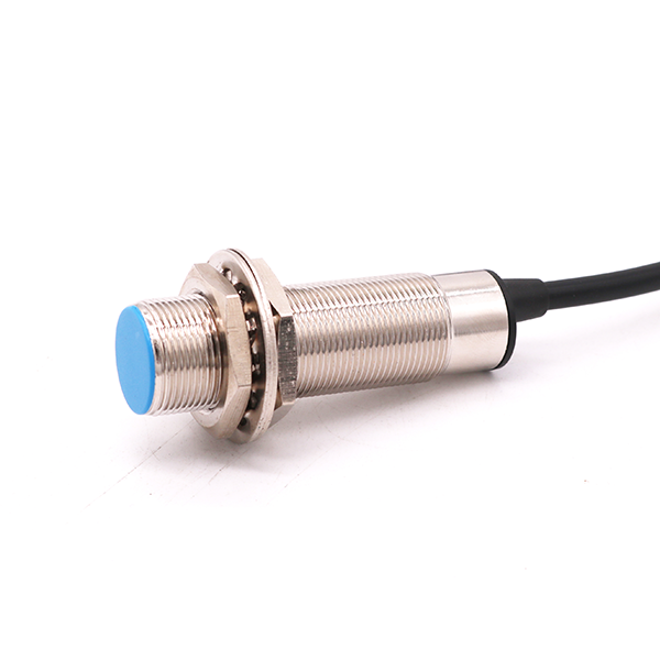 电容式接近传感器M18