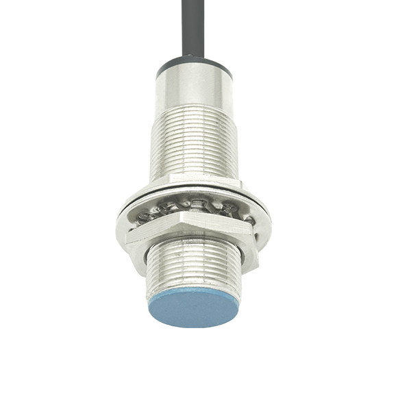 远距离接近传感器M18